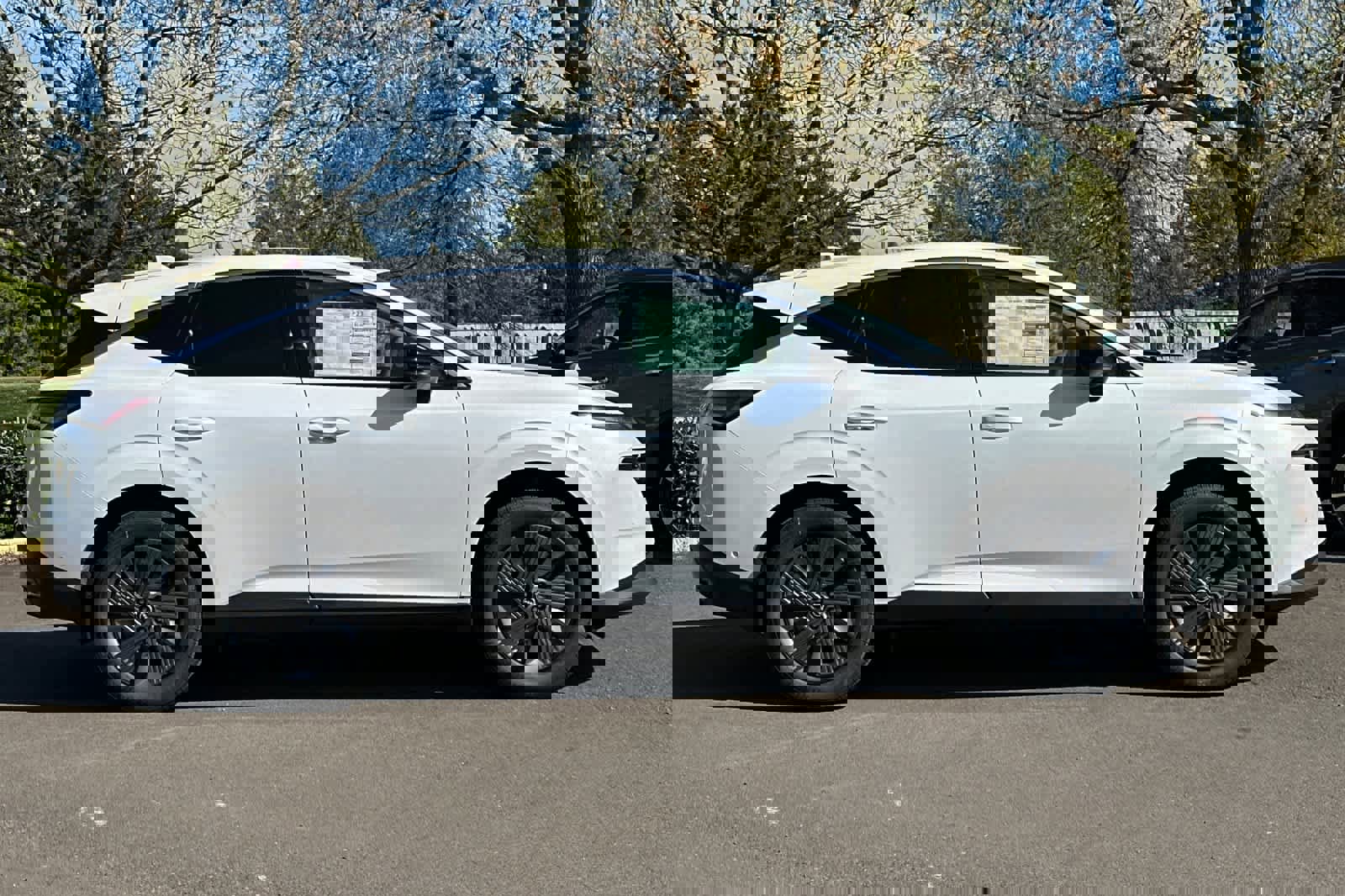 New 2025 Nissan Murano SL image 8