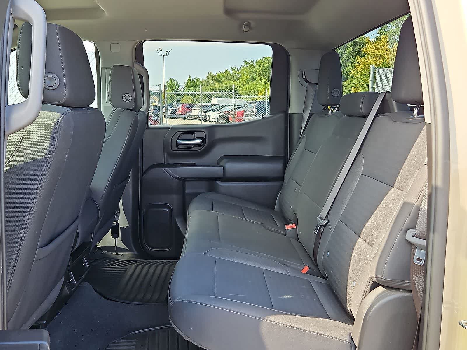 Used 2022 Chevrolet Silverado 1500 Custom Trail Boss AWD/4WD image 29