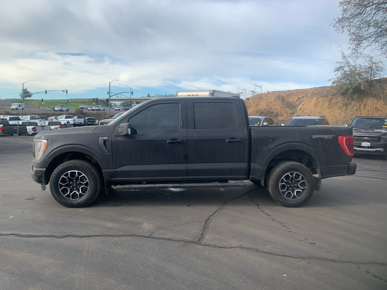 Used 2022 Ford F150 XLT w/ Equipment Group 302A High image 8