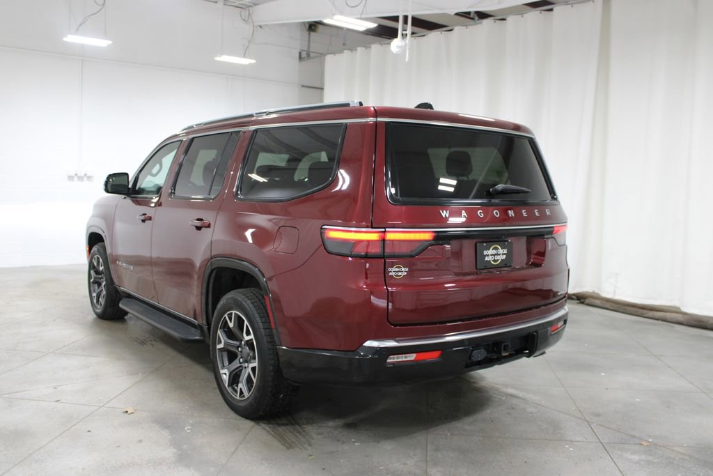 Used 2024 Jeep Wagoneer Series III AWD/4WD image 7