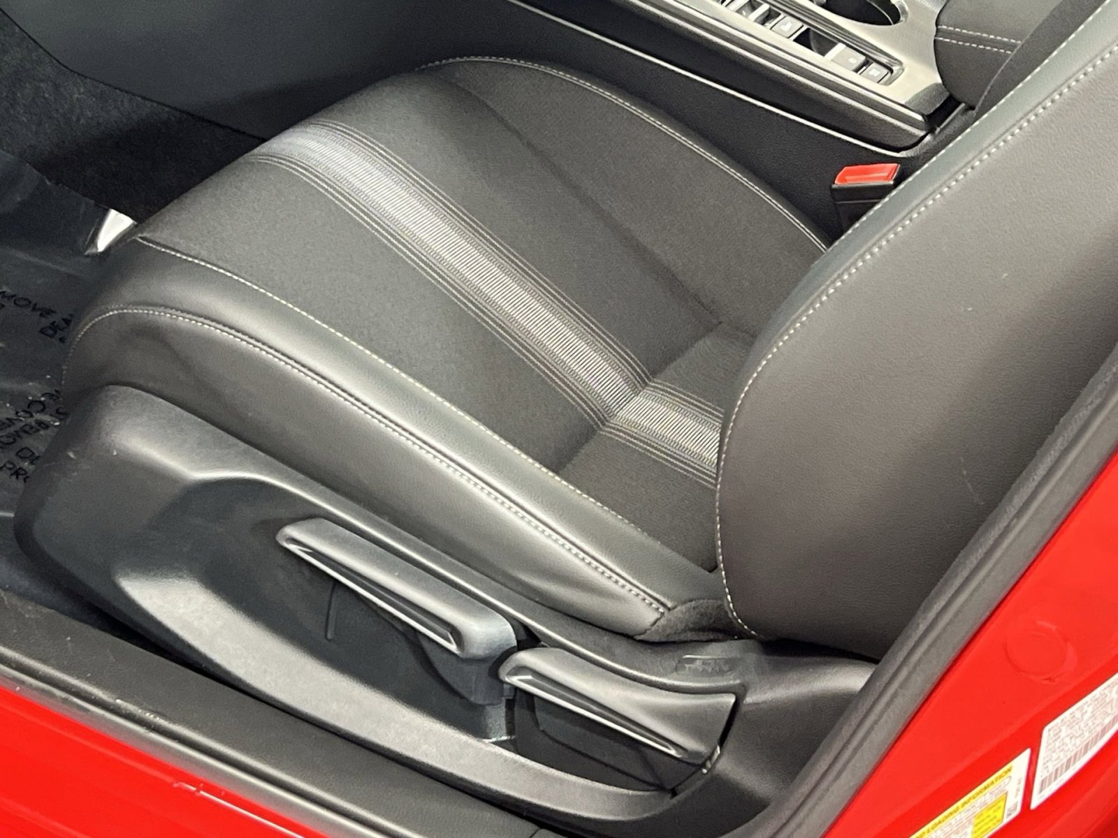 Used 2025 Honda Civic Sport image 12