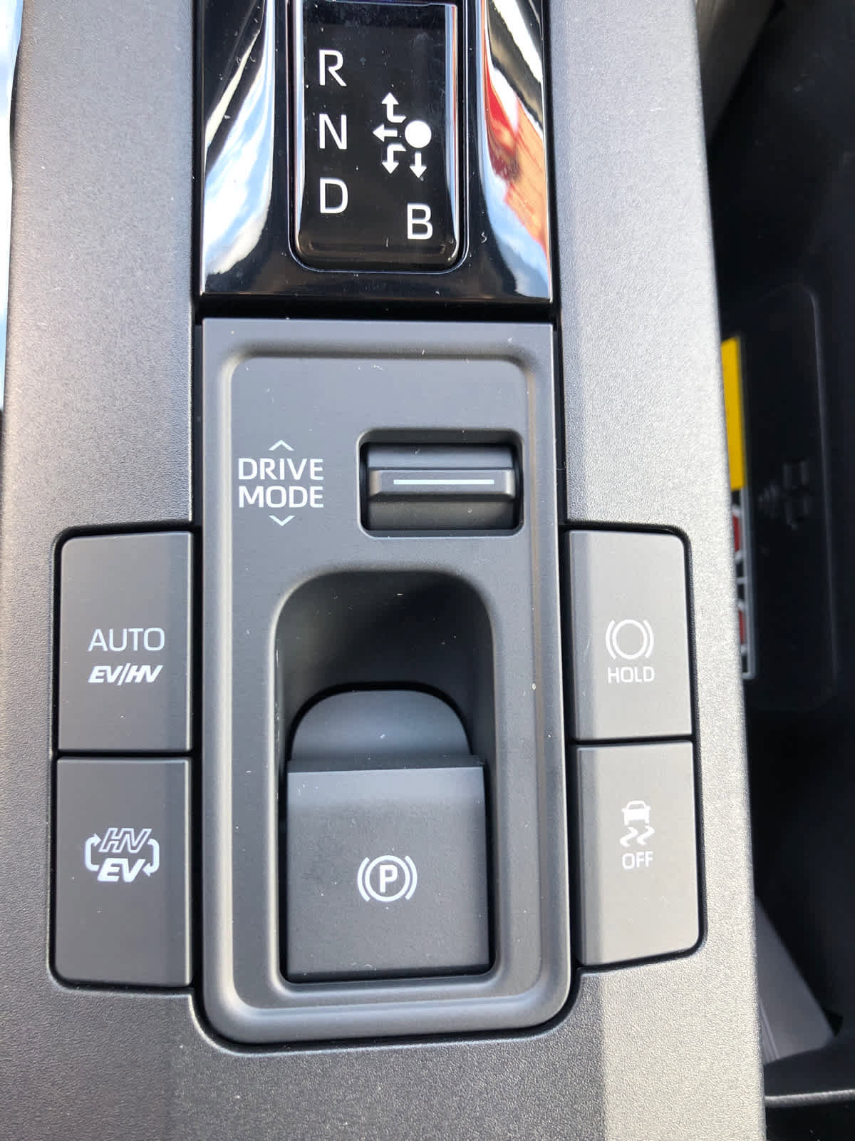 Used 2026 Toyota Prius Plug-In Hybrid w/ Limited Premium Package FWD image 20