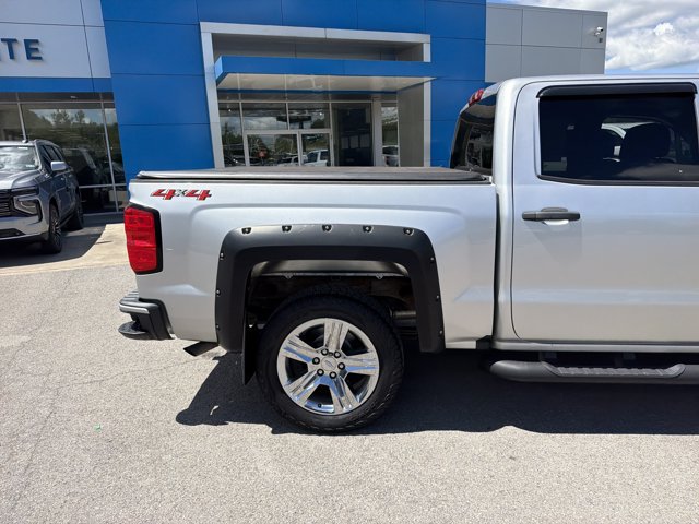 Used 2018 Chevrolet Silverado 1500 Custom w/ Custom Value Package AWD/4WD image 4