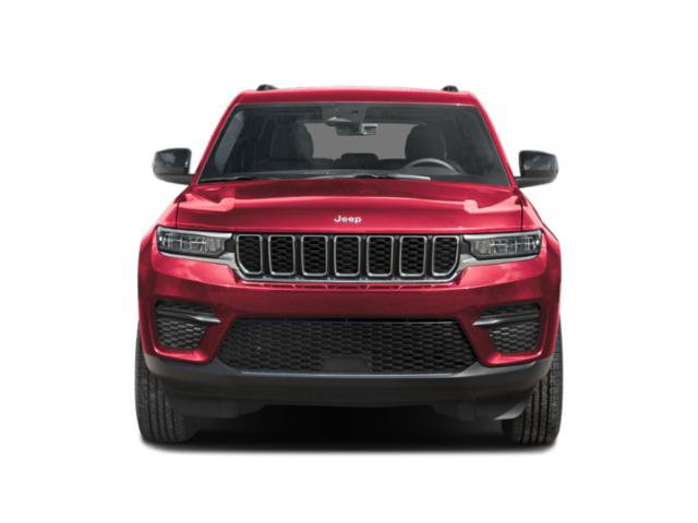 Certified 2025 Jeep Grand Cherokee Laredo X w/ MOPAR Finishing Package AWD/4WD image 4