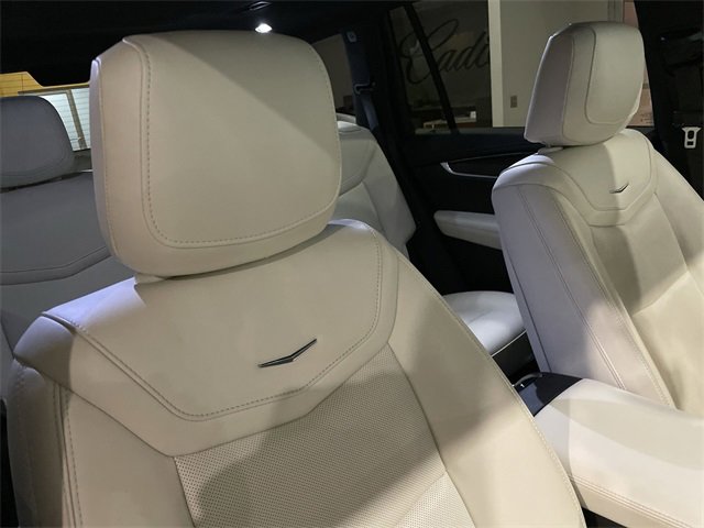 Certified 2022 Cadillac XT6 Sport w/ Technology Package image 21