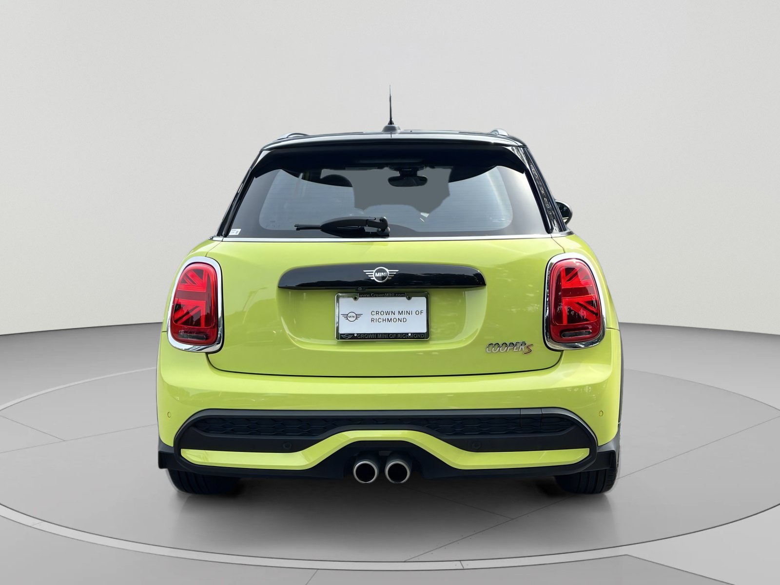 Used 2024 MINI Cooper S w/ Signature Upholstery Package FWD image 4