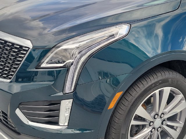 New 2025 Cadillac Escalade ESV Sport w/ Touring Package AWD/4WD image 9