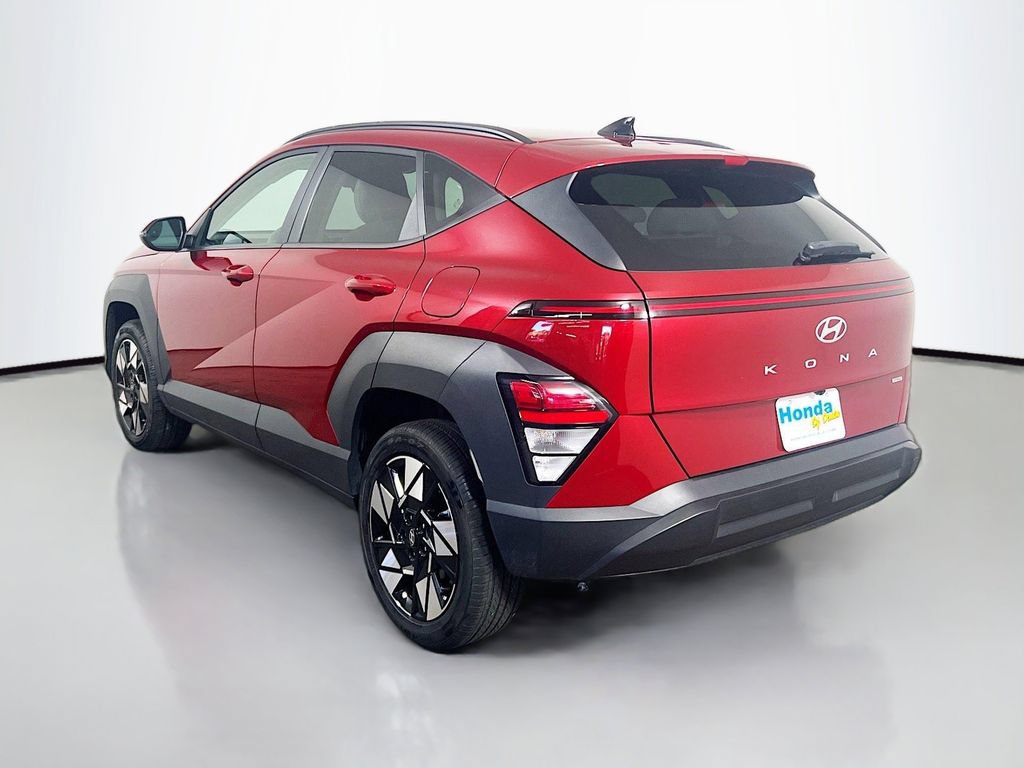 Used 2025 Hyundai Kona SEL AWD/4WD image 7