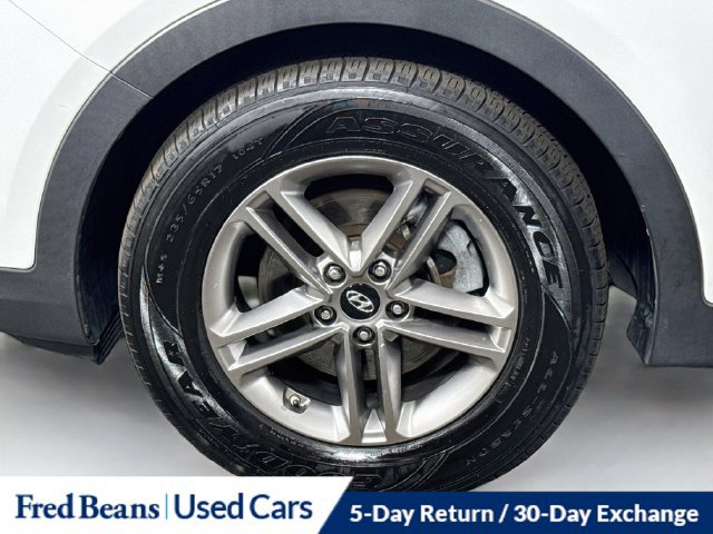 Used 2017 Hyundai Santa Fe Sport AWD/4WD image 32
