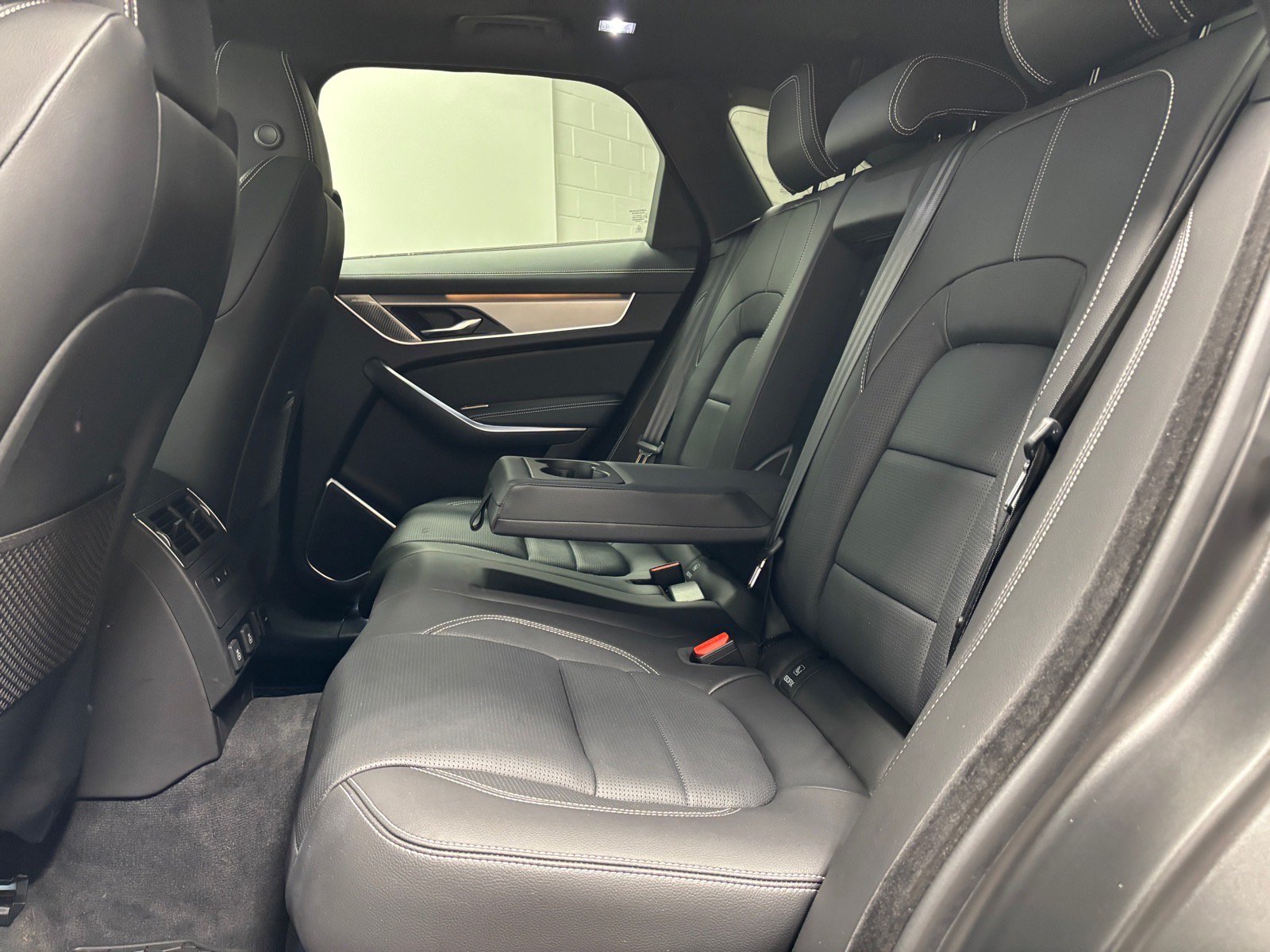 New 2026 Jaguar F-PACE R-Dynamic S AWD/4WD image 27