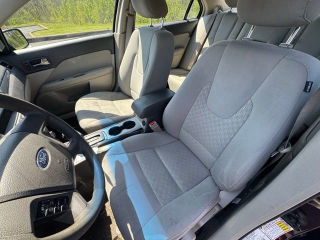 Used 2011 Ford Fusion S image 9