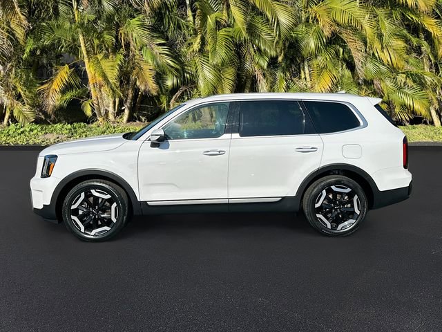 Used 2025 Kia Telluride S FWD image 8