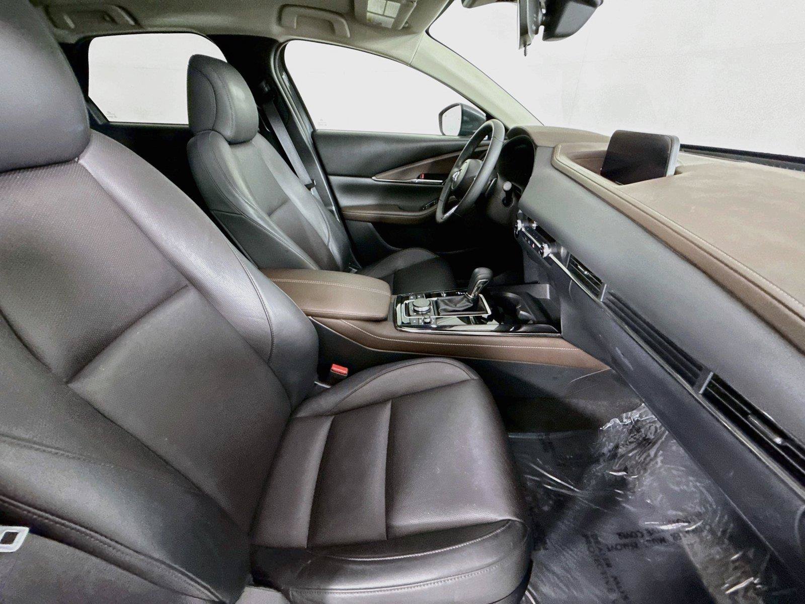 Used 2021 MAZDA CX-30 FWD 2.5 S w/ Premium Package image 43