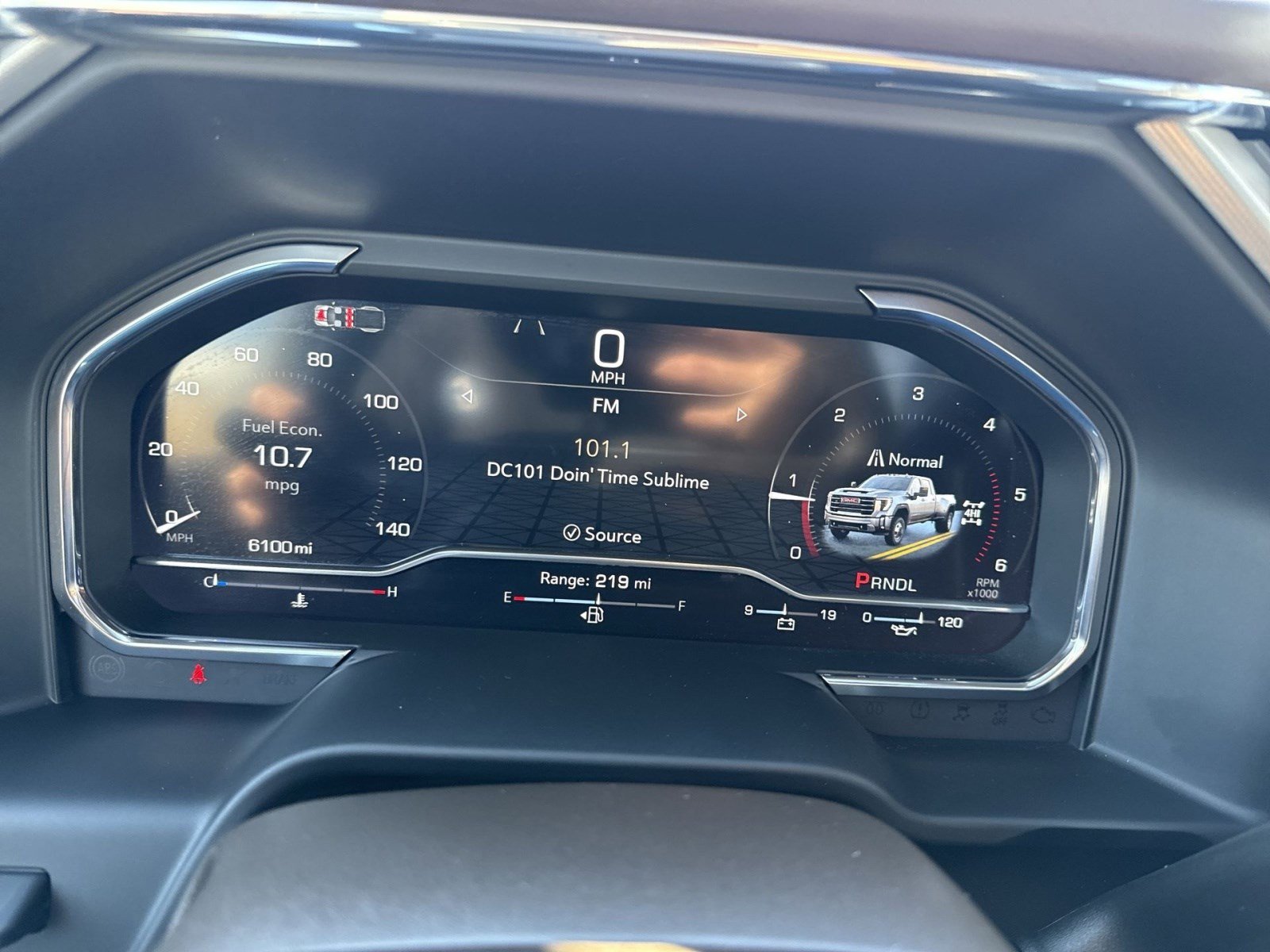 Used 2024 GMC Sierra 3500 Denali w/ Denali Reserve Package image 15