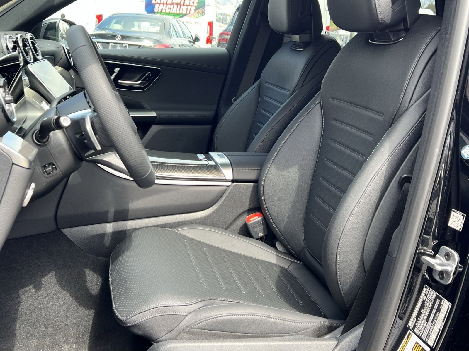 New 2026 Mercedes-Benz GLC 300 4MATIC image 11