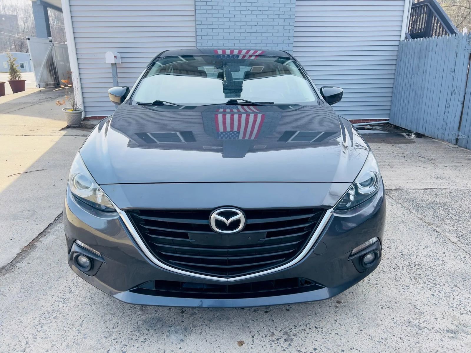 Used 2016 MAZDA MAZDA3 i Touring image 3