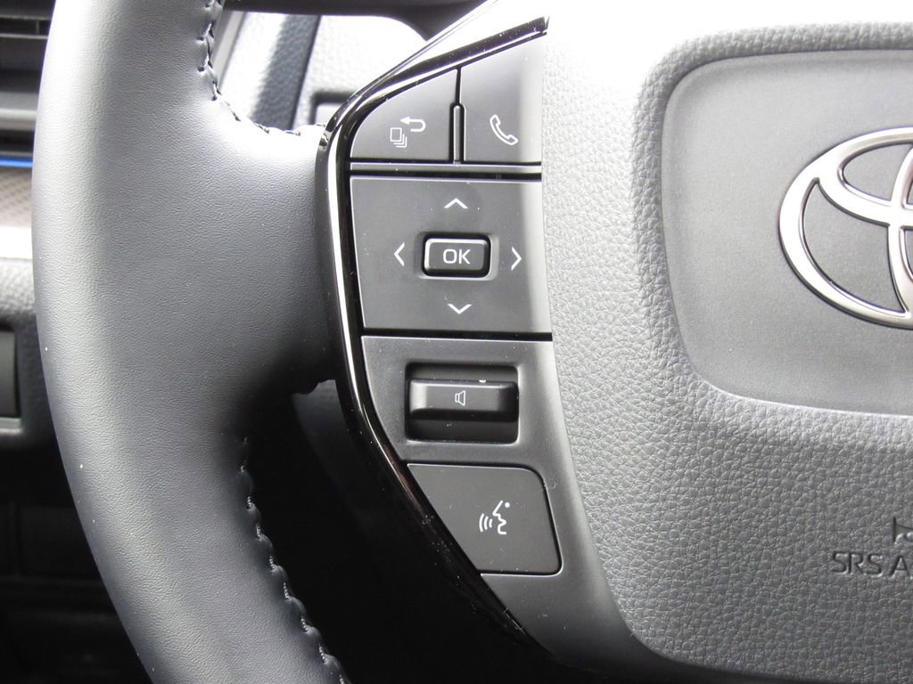 New 2026 Toyota Prius XLE FWD image 24
