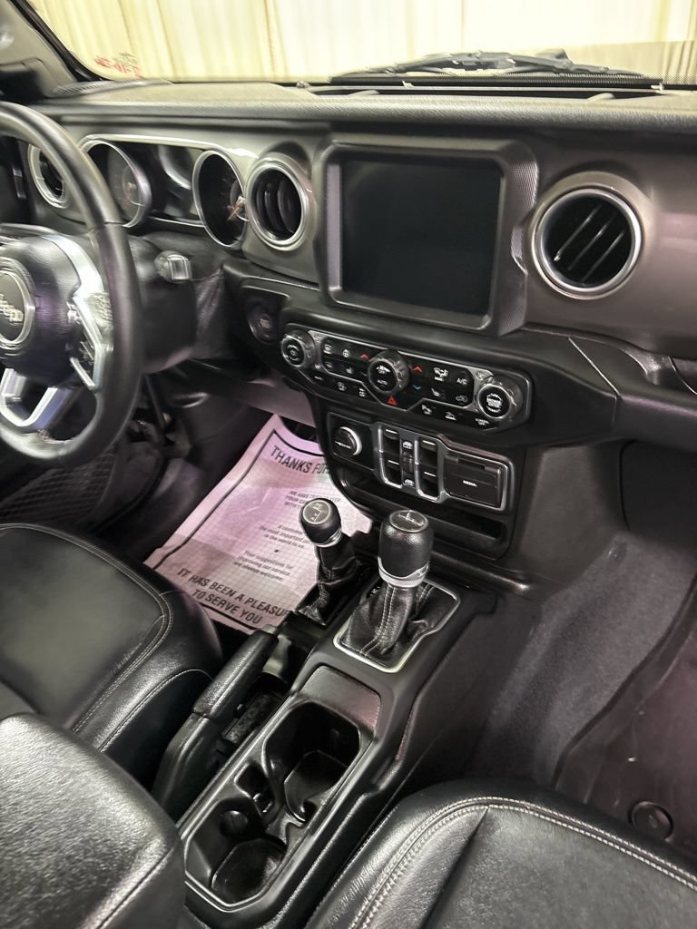 Used 2020 Jeep Gladiator Overland AWD/4WD image 30