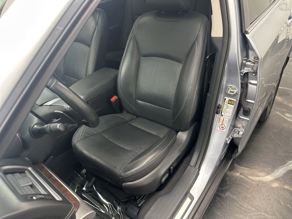 Used 2019 Subaru Outback 2.5i Limited w/ Popular Package #2 image 15