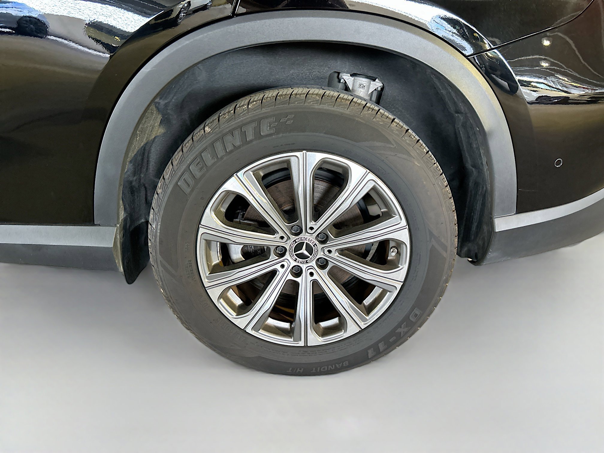 Used 2024 Mercedes-Benz GLC 300 4MATIC image 34