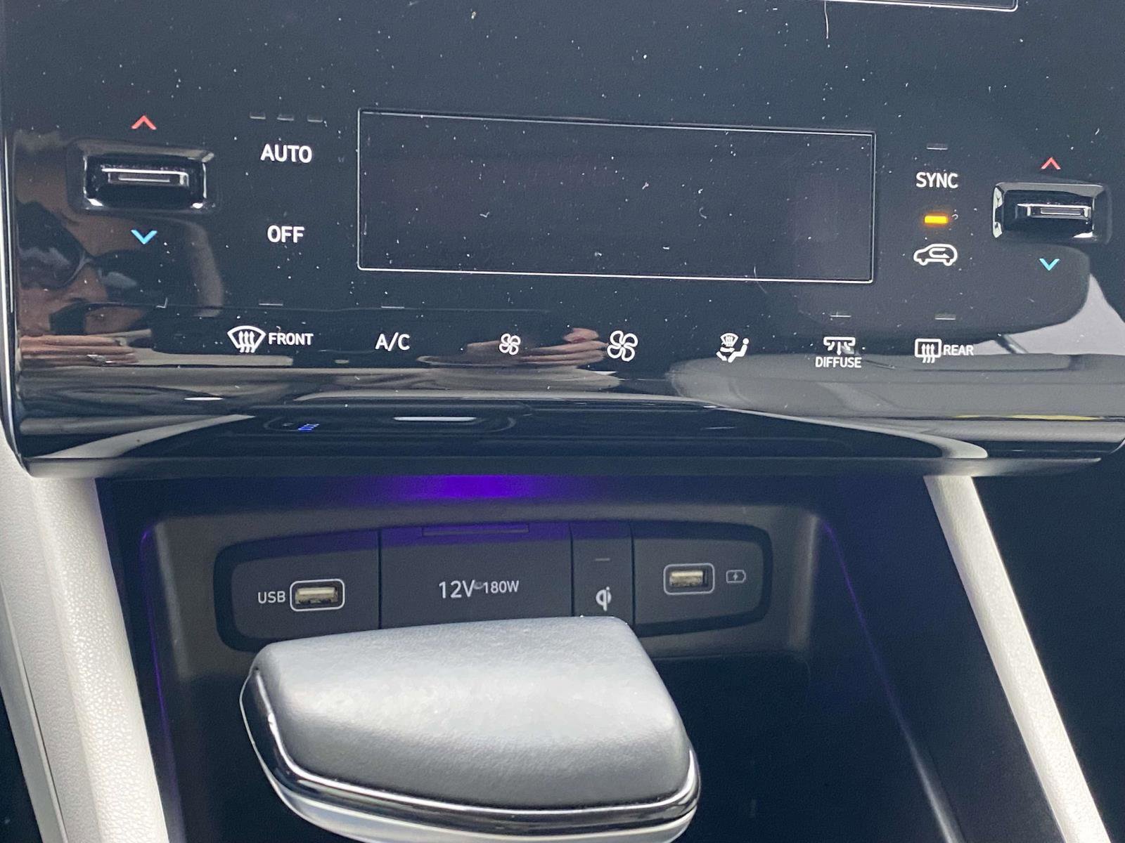 Used 2022 Hyundai Tucson SEL w/ Convenience + Premium Package image 9