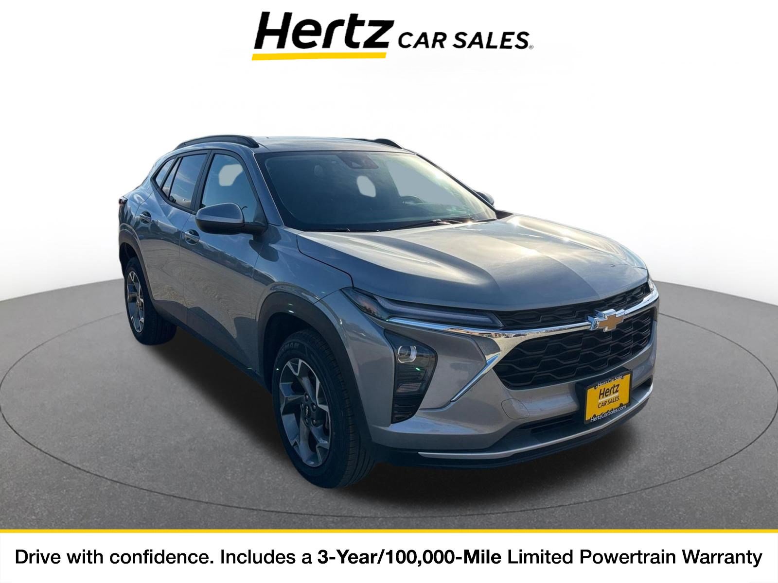 Used 2025 Chevrolet Trax LT FWD image 1