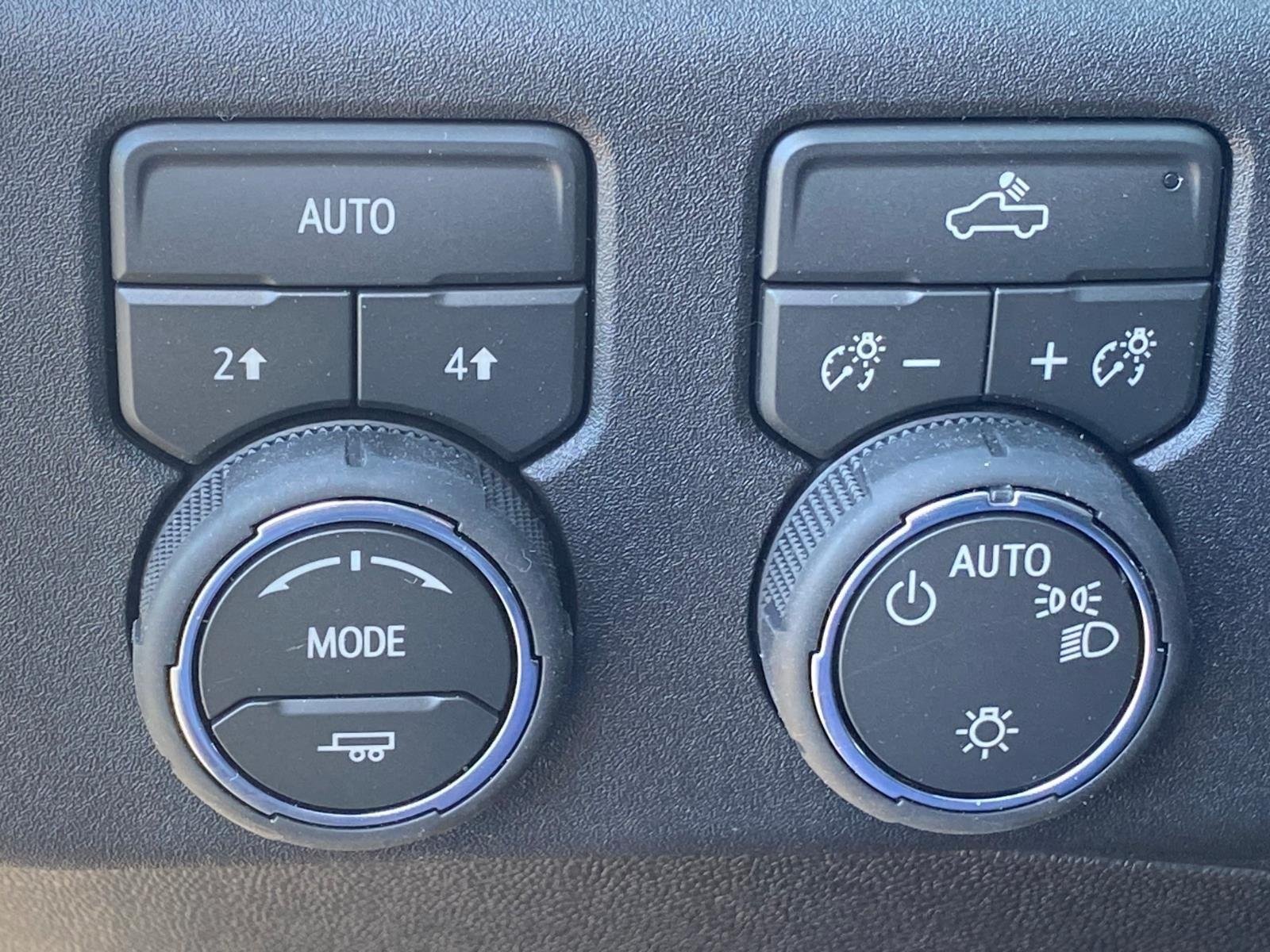New 2026 Chevrolet Silverado 1500 LT AWD/4WD image 16