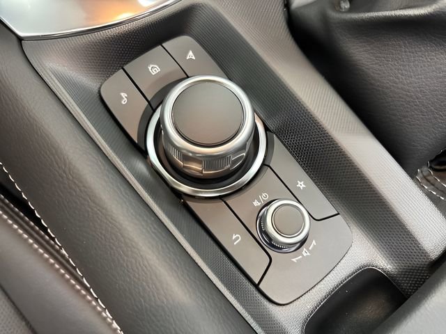 Used 2025 MAZDA MX-5 Miata Grand Touring image 30
