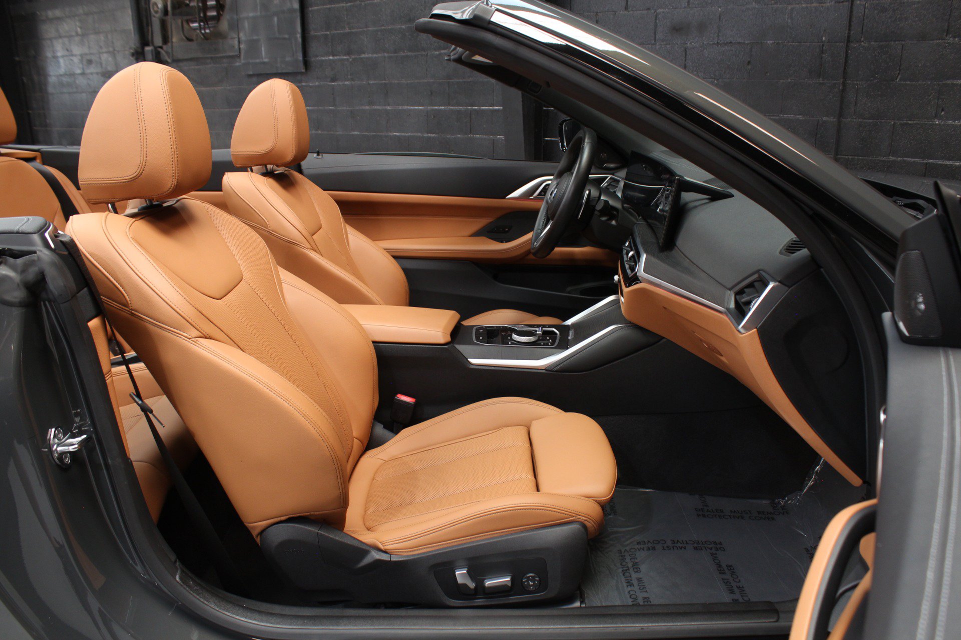 Used 2024 BMW M440i Convertible w/ Premium Package RWD image 54