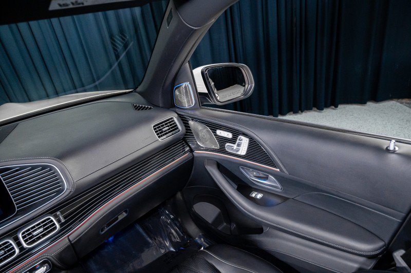 Certified 2024 Mercedes-Benz Maybach GLS 600 4MATIC image 30