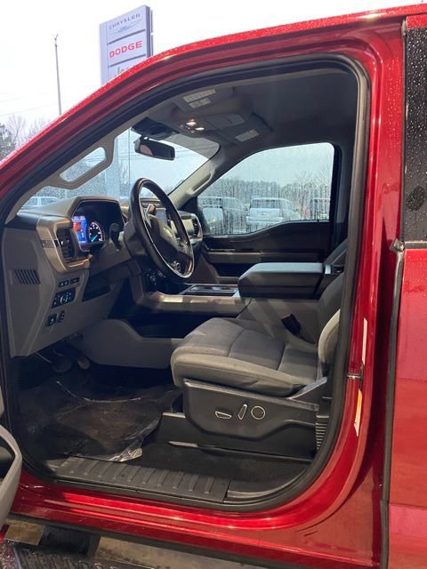 Used 2021 Ford F150 XLT w/ Equipment Group 302A High image 21