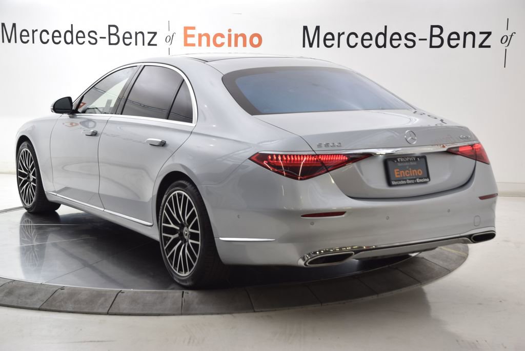 Used 2022 Mercedes-Benz S 580 4MATIC Sedan image 4
