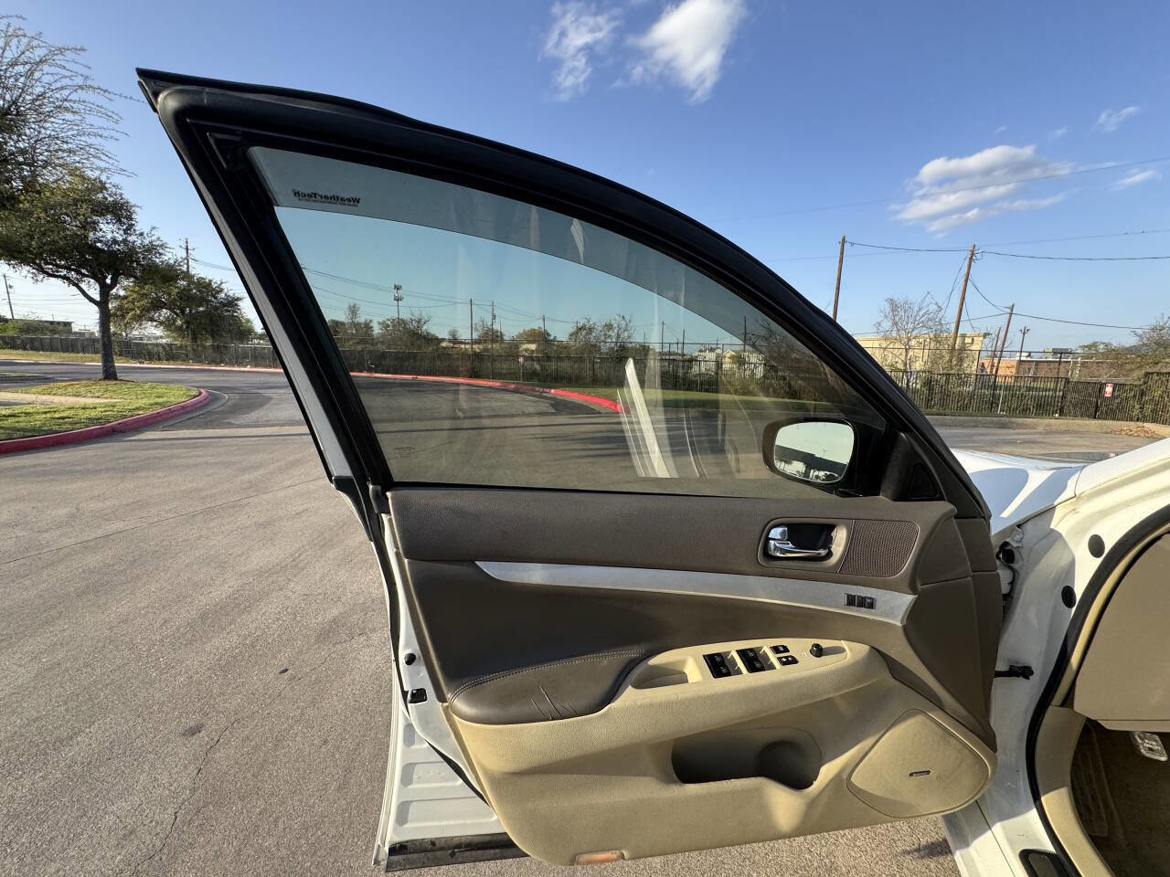 Used 2009 INFINITI G37 Journey w/ Premium Pkg RWD image 25