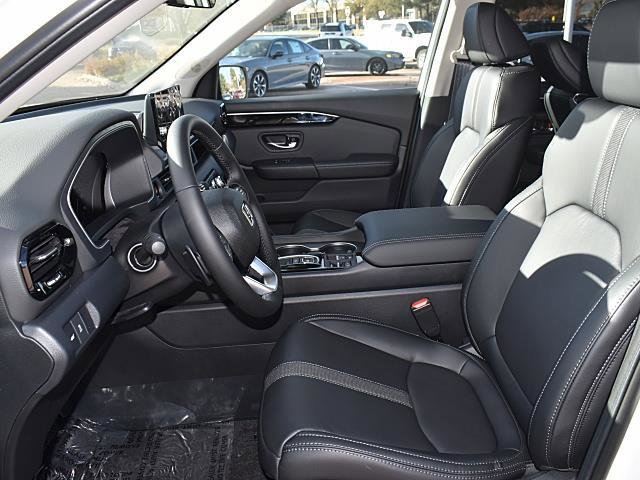 New 2025 Honda Pilot EX-L image 7