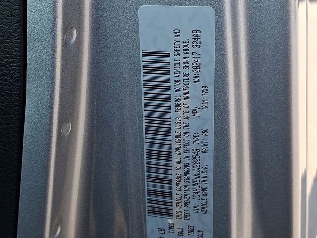 Used 2018 Jeep Wrangler Unlimited Sahara w/ Dual Top Group AWD/4WD image 30