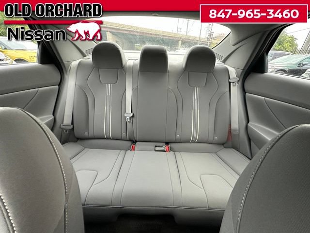 Used 2023 Hyundai Elantra Blue FWD image 10