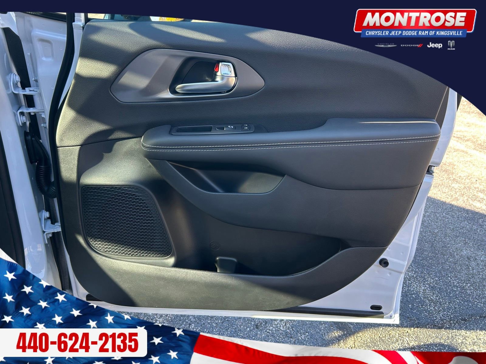 New 2026 Chrysler Pacifica Select image 28