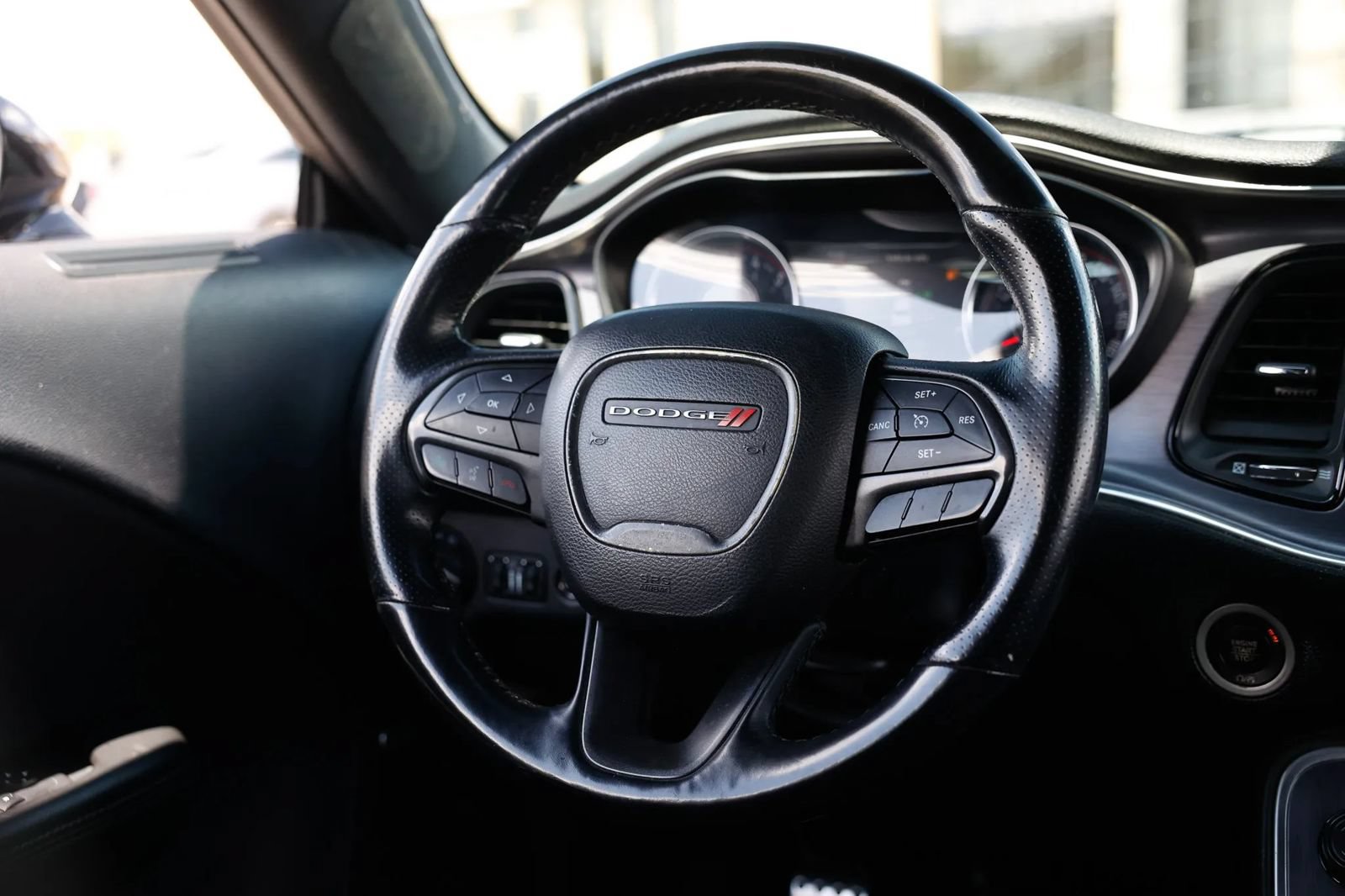 Used 2017 Dodge Challenger R/T Scat Pack RWD image 27