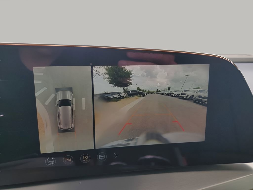 New 2026 Cadillac Vistiq Premium Luxury image 44