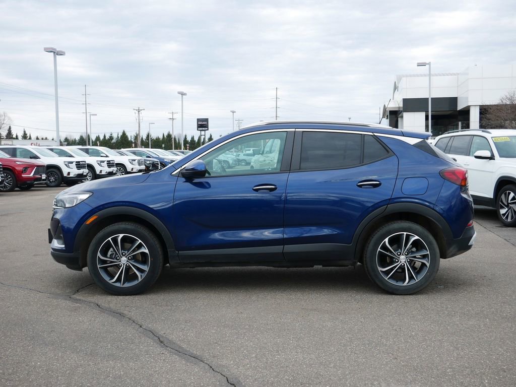 Used 2023 Buick Encore GX Select AWD/4WD image 6