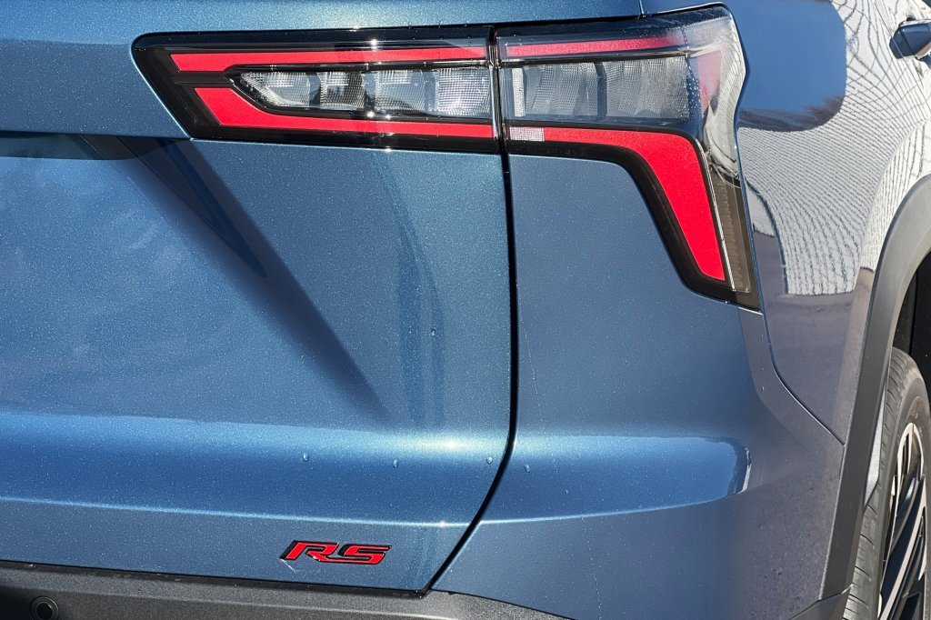 New 2026 Chevrolet Equinox RS image 22