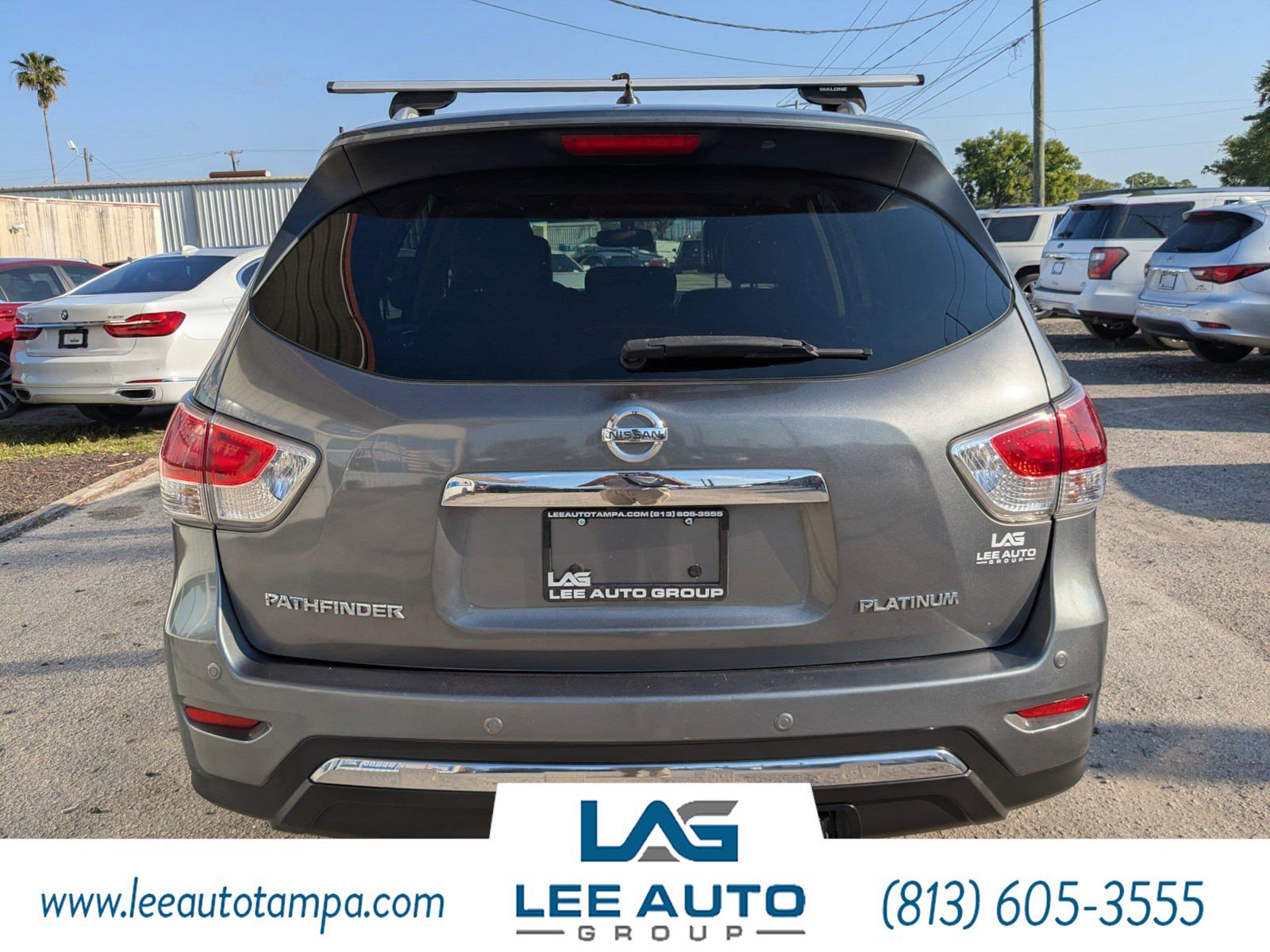 Used 2015 Nissan Pathfinder Platinum w/ Family Entertainment Package image 4