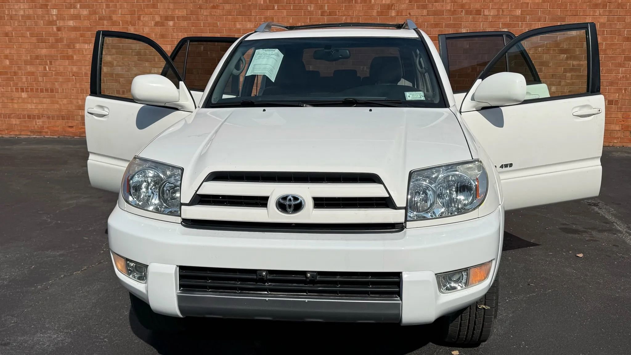 Used 2004 Toyota 4Runner Limited image 18