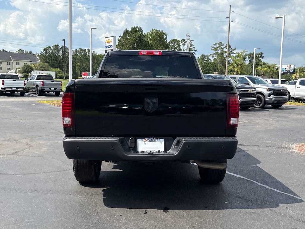Used 2024 RAM 1500 Warlock RWD image 23