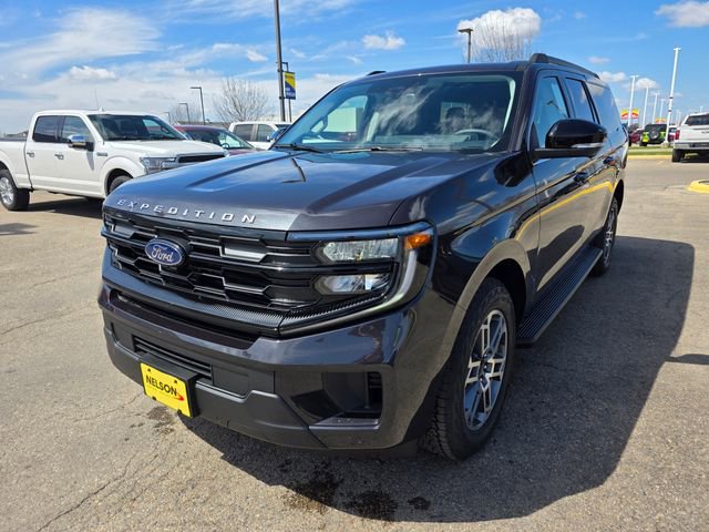 New 2026 Ford Expedition Max Active AWD/4WD image 2