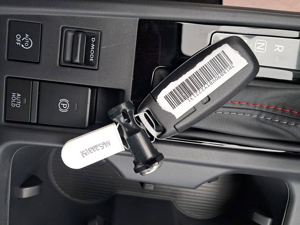 New 2026 Nissan Sentra SR w/ SR Premium Package FWD image 30