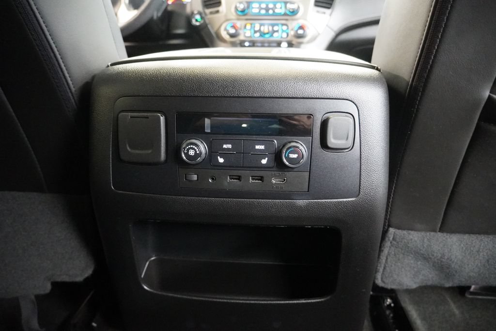 Used 2018 GMC Yukon Denali w/ Denali Ultimate Package AWD/4WD image 34
