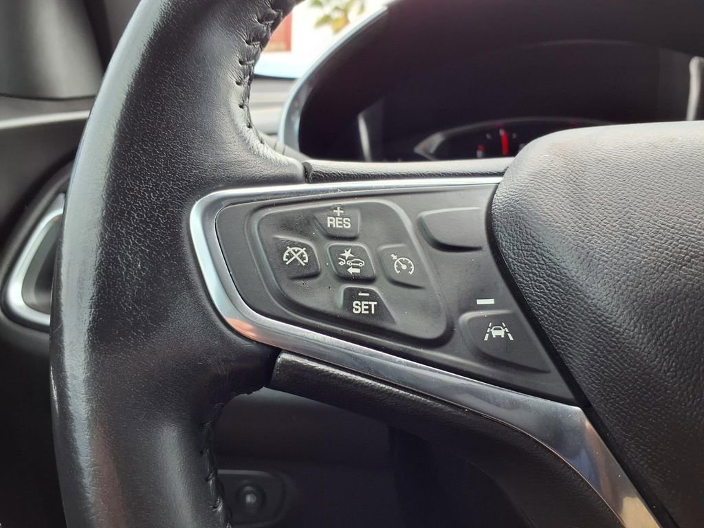 Used 2020 Chevrolet Equinox LT image 7