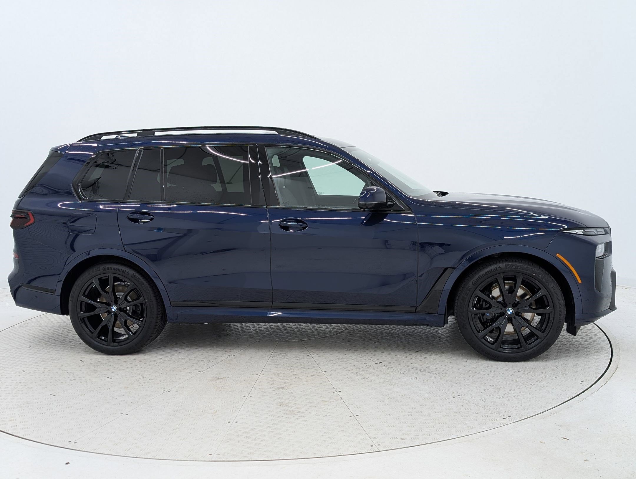 New 2026 BMW X7 xDrive40i w/ Executive Package image 8