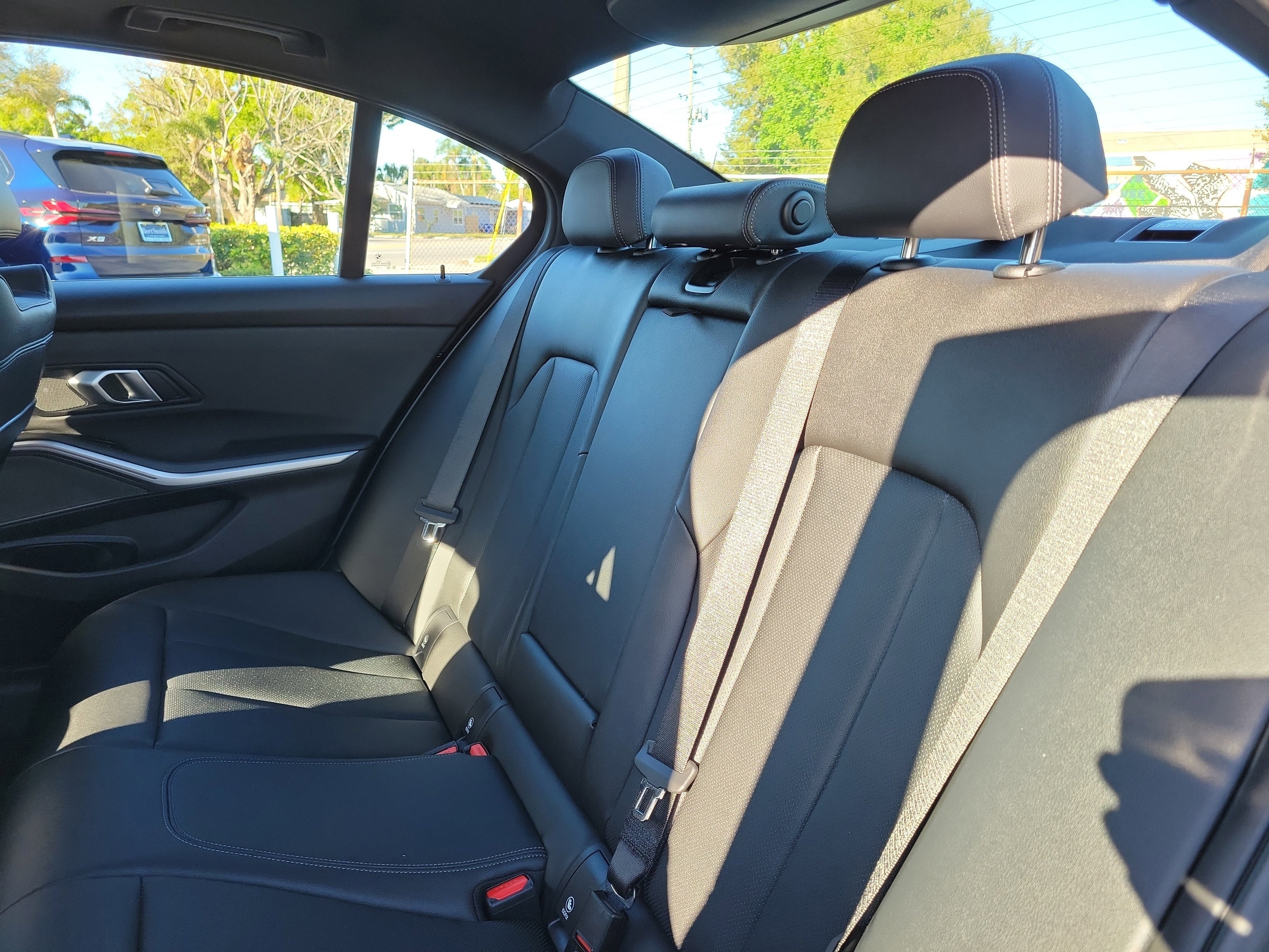 Used 2025 BMW M340i Sedan image 10